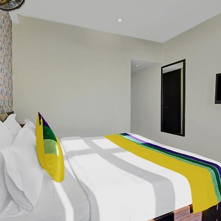 Itsy Hotels Crystal Palace With Valley View Shimla Dış mekan fotoğraf